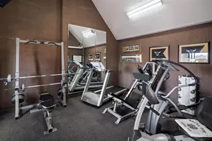 110 Bank St SE, Minneapolis, MN 55414 - Photo 37