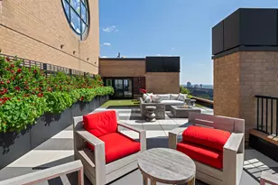 110 Bank St SE, Minneapolis, MN 55414 - Photo 41