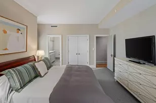 110 Bank St SE, Minneapolis, MN 55414 - Photo 31