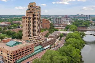 110 Bank St SE, Minneapolis, MN 55414 - Photo 97