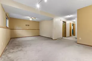 469 Campbell Ln NW, Hutchinson, MN 55350 - Photo 23