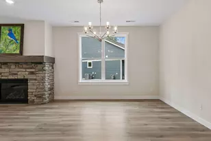 2915 Thompson Dr, River Falls, WI 54022 - Photo 7