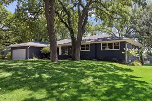 8201 Westwood Hills Curve, Saint Louis Park, MN 55426 - Photo 5