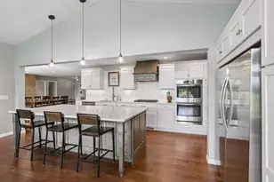 8201 Westwood Hills Curve, Saint Louis Park, MN 55426 - Photo 17