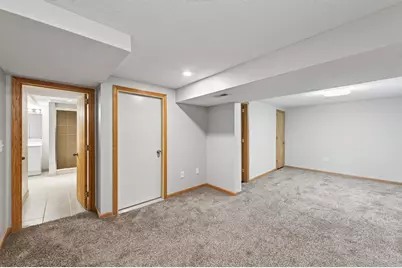6817 47th Avenue N, Crystal, MN 55428 - Photo 29