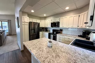 801 Sunrise Blvd, Redwood Falls, MN 56283 - Photo 5