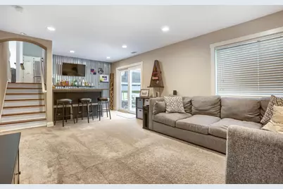 2358 Holly Avenue N, Oakdale, MN 55128 - Photo 11