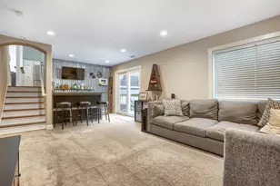 2358 Holly Ave N, Oakdale, MN 55128 - Photo 11
