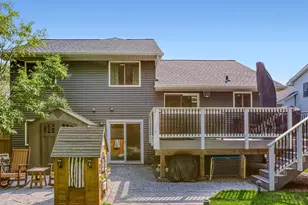 2358 Holly Ave N, Oakdale, MN 55128 - Photo 23
