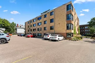 1912 Dupont Ave S, Minneapolis, MN 55403 - Photo 25