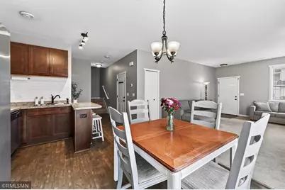 1289 County Road D Circle E #A, Vadnais Heights, MN 55109 - Photo 11
