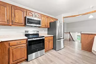 1213 W 158th St, Burnsville, MN 55306 - Photo 13