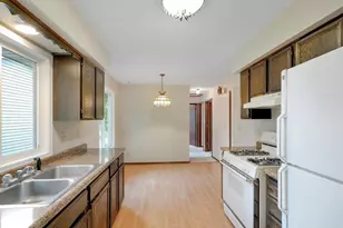 5616 Perry Ave N, Crystal, MN 55429 - Photo 13