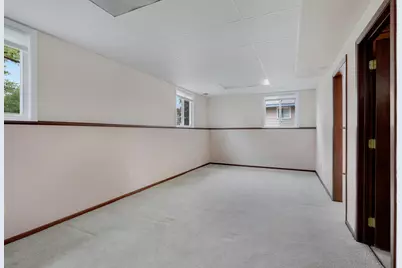 5616 Perry Avenue N, Crystal, MN 55429 - Photo 29