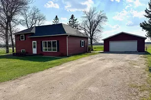 17915 140th Ave NE, Thief River Falls, MN 56701 - Photo 1