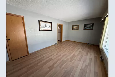 17915 140th Avenue NE, Thief River Falls, MN 56701 - Photo 7