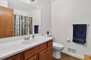 748 Windmill Ct, Eagan, MN 55123 - Photo 29