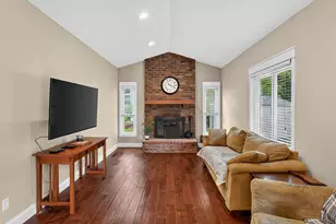 748 Windmill Ct, Eagan, MN 55123 - Photo 13
