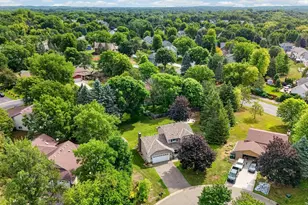 748 Windmill Ct, Eagan, MN 55123 - Photo 49