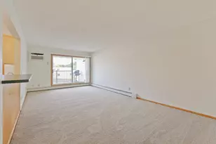 10720 Rockford Rd, Plymouth, MN 55442 - Photo 7