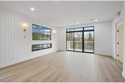 2318 Johnson St NE #201, Minneapolis, MN 55408 - Photo 7