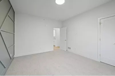 2318 Johnson St NE #201, Minneapolis, MN 55408 - Photo 39