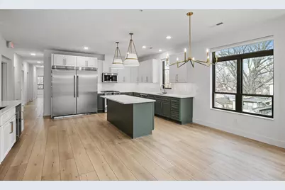 2318 Johnson St NE #201, Minneapolis, MN 55408 - Photo 3