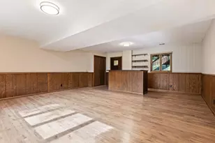 135 Pleasant Ln E, Excelsior, MN 55331 - Photo 27
