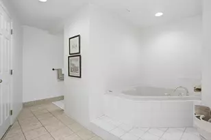 168 6th St E, Saint Paul, MN 55101 - Photo 25
