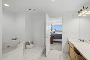 168 6th St E, Saint Paul, MN 55101 - Photo 23