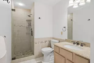 168 6th St E, Saint Paul, MN 55101 - Photo 27