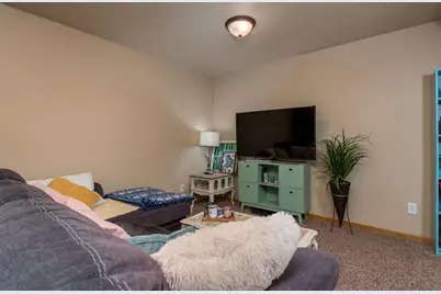 1114 Engesser Lane, Saint Peter, MN 56082 - Photo 27