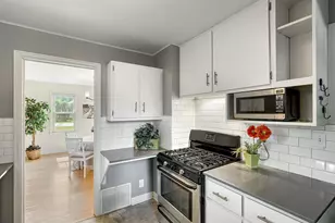 3176 New Brighton Rd, Arden Hills, MN 55112 - Photo 9