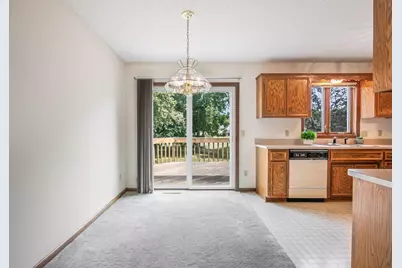 972 Pointe Way, Eagan, MN 55123 - Photo 5