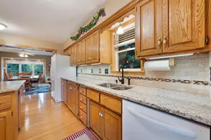 920 100th Ln NE, Blaine, MN 55434 - Photo 17