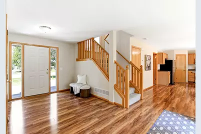 1676 Philipp Way, Shakopee, MN 55379 - Photo 3