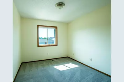15872 Granada Avenue, Apple Valley, MN 55124 - Photo 21