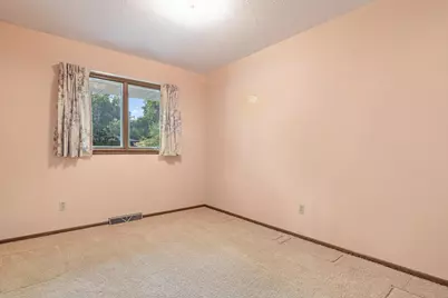 405 Terrace Drive, Roseville, MN 55113 - Photo 15