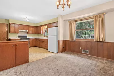 405 Terrace Drive, Roseville, MN 55113 - Photo 7