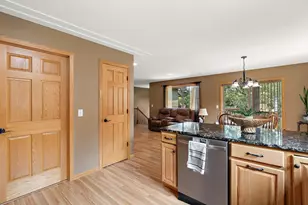 2823 Dunlap Ln SE, Rochester, MN 55904 - Photo 11