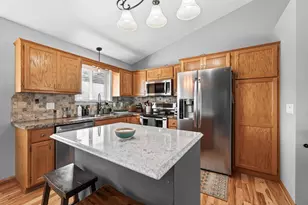 25626 Forest Blvd Ln, Wyoming, MN 55092 - Photo 5