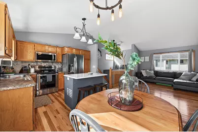 25626 Forest Boulevard Lane, Wyoming, MN 55092 - Photo 7