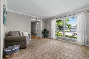 10500 Utah Rd, Bloomington, MN 55438 - Photo 9