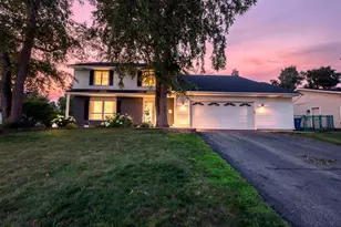 10500 Utah Rd, Bloomington, MN 55438 - Photo 1