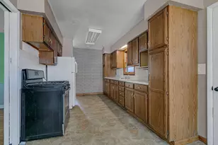 1804 7 1/2 Street SW, Willmar, MN 56201 - Photo 7