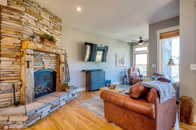 908 Railroad Avenue W, Walker, MN 56484 - Photo 15