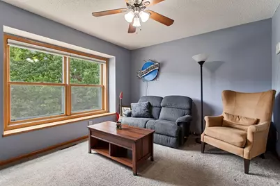 2437 Matterhorn Drive E, Maplewood, MN 55119 - Photo 21
