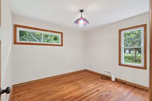 12916 Fairfield Rd W, Minnetonka, MN 55305 - Photo 21