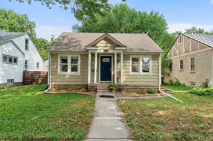 854 21st Ave SE, Minneapolis, MN 55414 - Photo 1