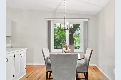 9701 Mill Creek Drive, Eden Prairie, MN 55347 - Photo 13